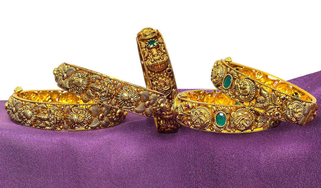 Timeless Elegance: Exploring Antique Bangles with Heritage Styling