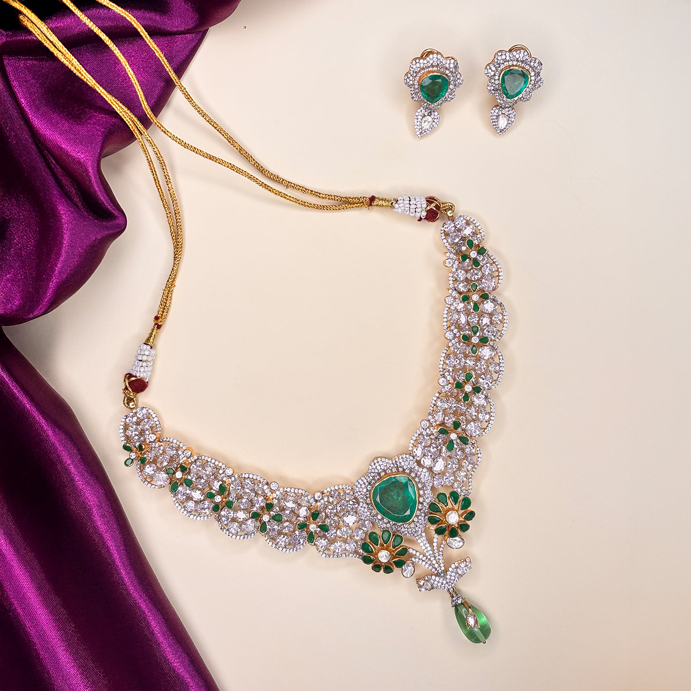 EMERALD FLORA NECKLACE SET