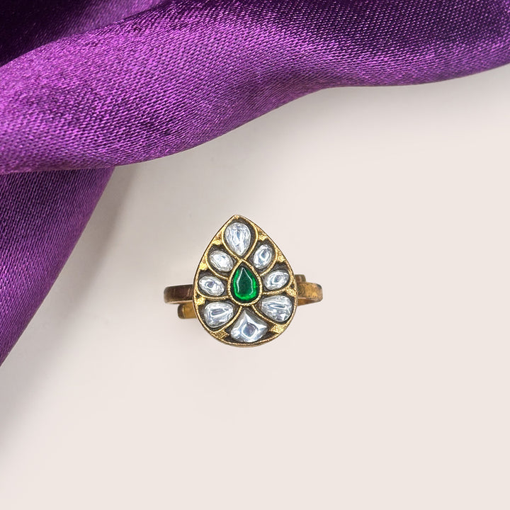 Emerald Teardrop Ring