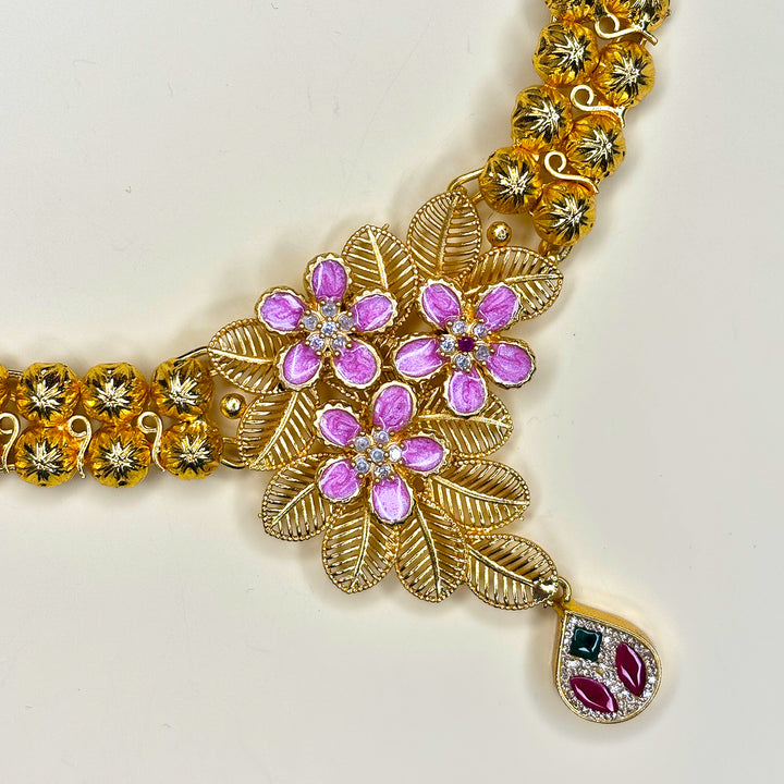 GOLDEN FLORA ENSEMBLE NECKLACE SET