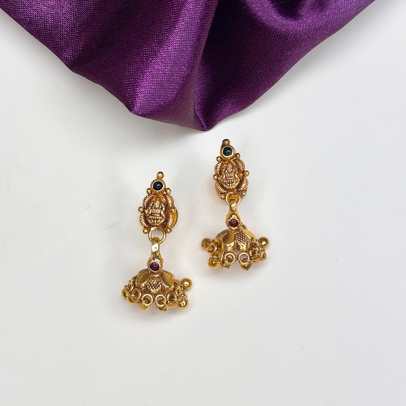 LITTLE TEMPLE GRACE JHUMKAS