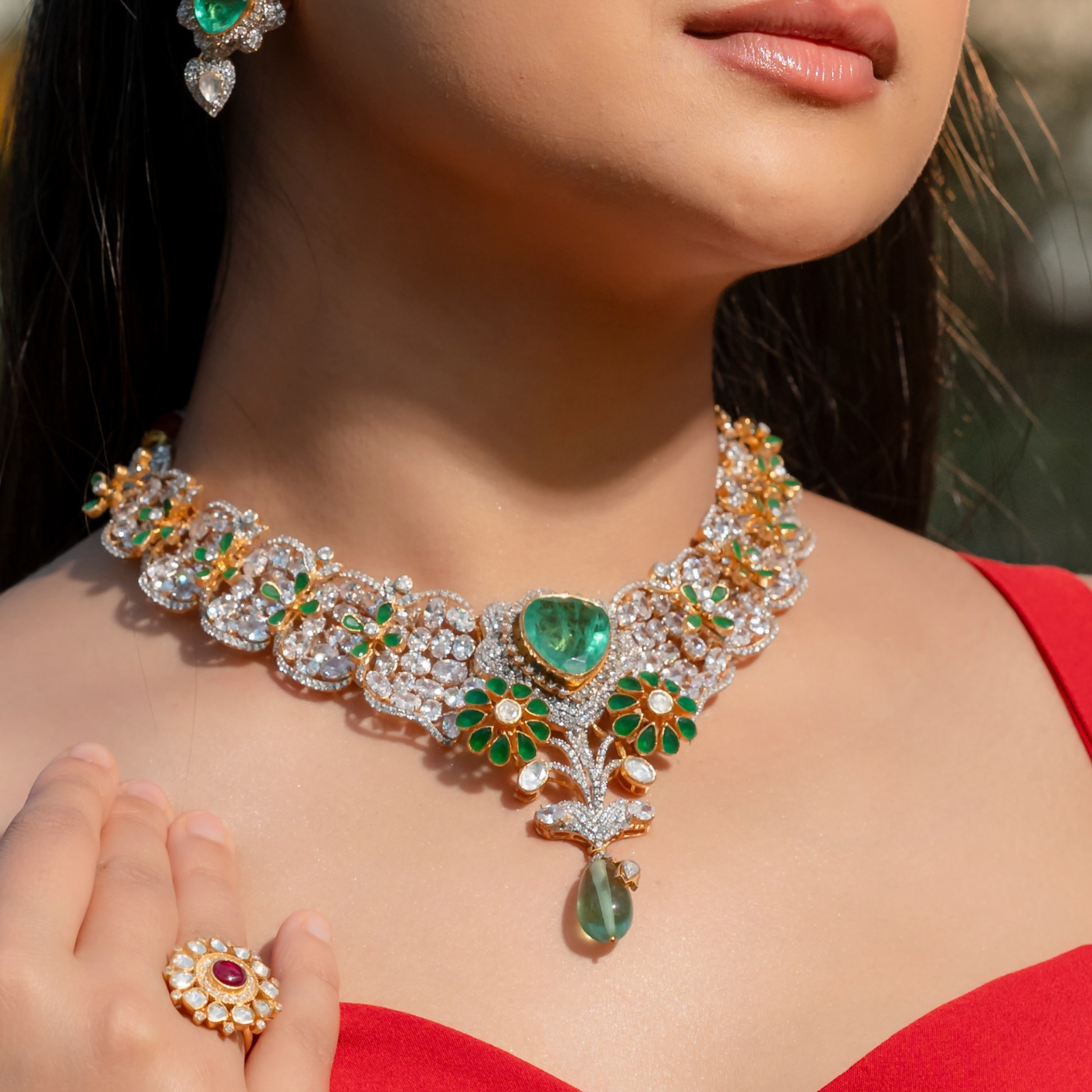 EMERALD FLORA NECKLACE SET