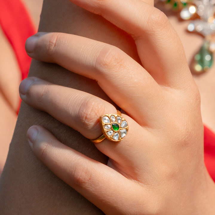 Emerald Teardrop Ring