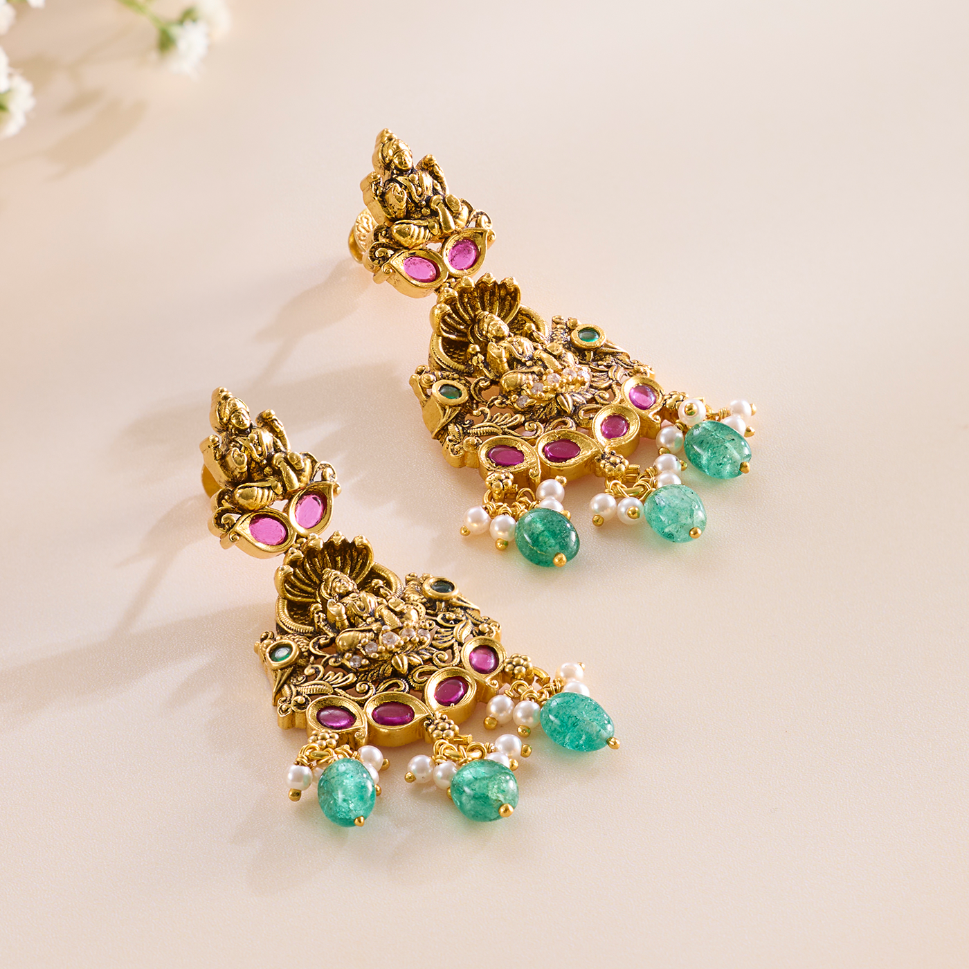 Regal Antique Long Necklace Set