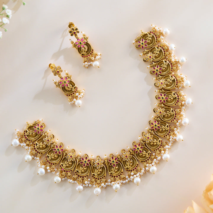 Regal Bloom Pearl Antique Necklace Set