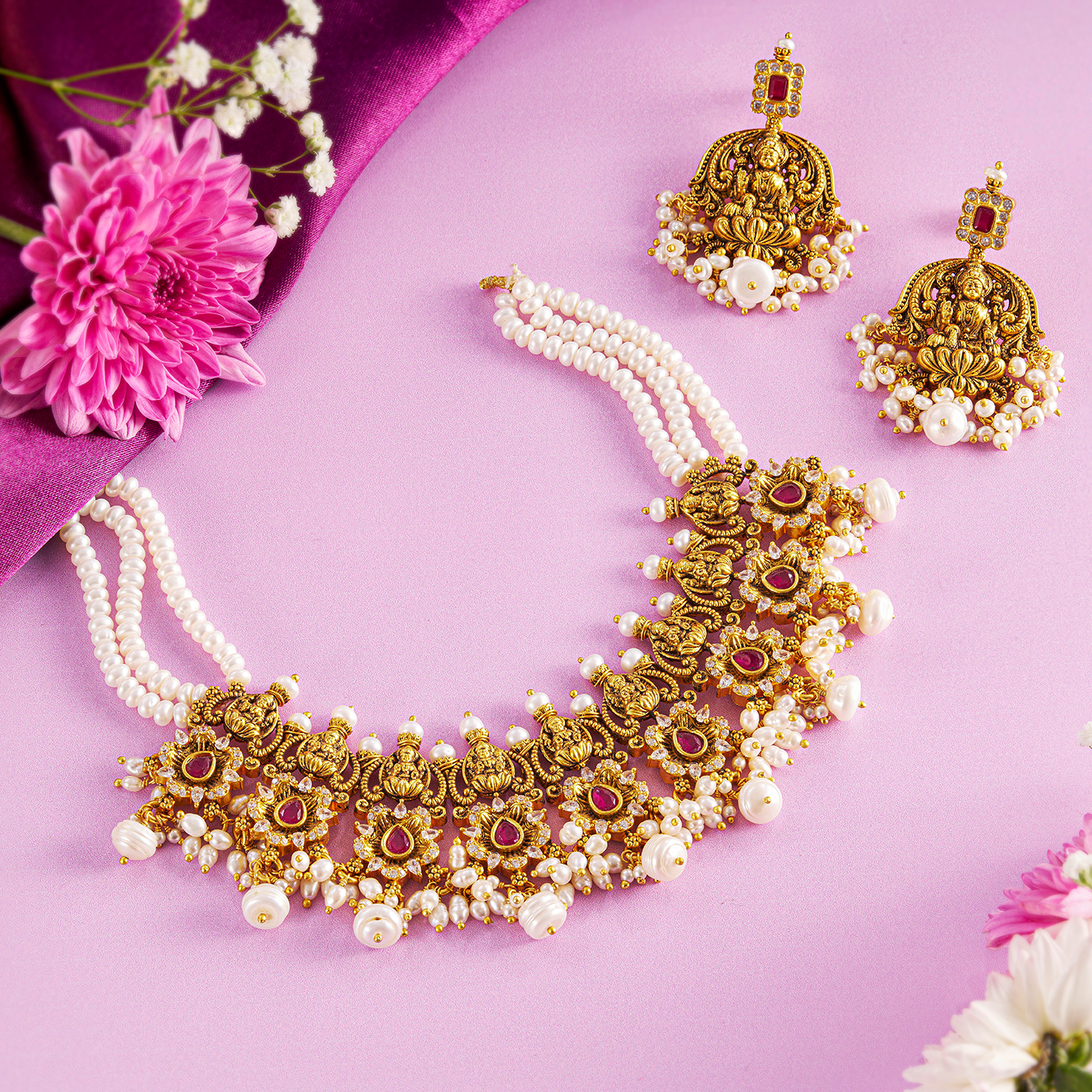 Temple Jewellery Pearl Necklace Set