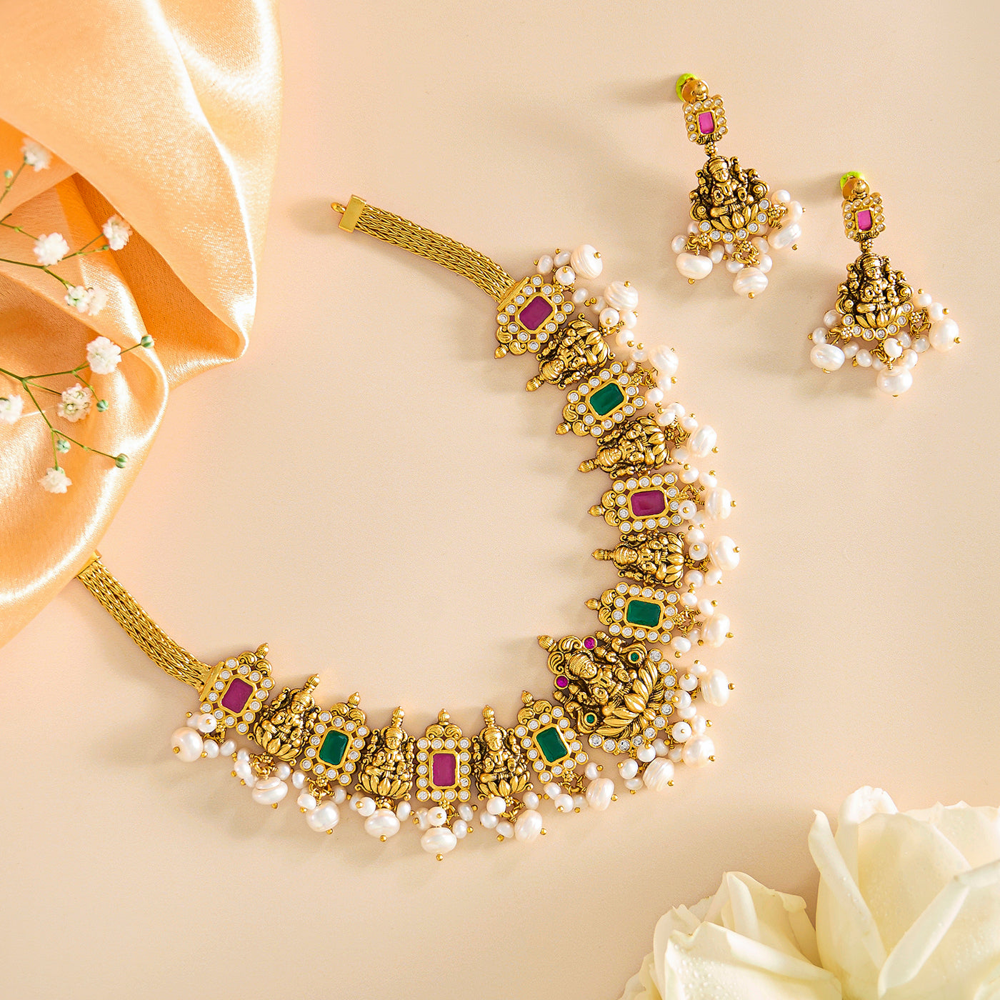 Regal Radiance Antique Pearl Necklace Set