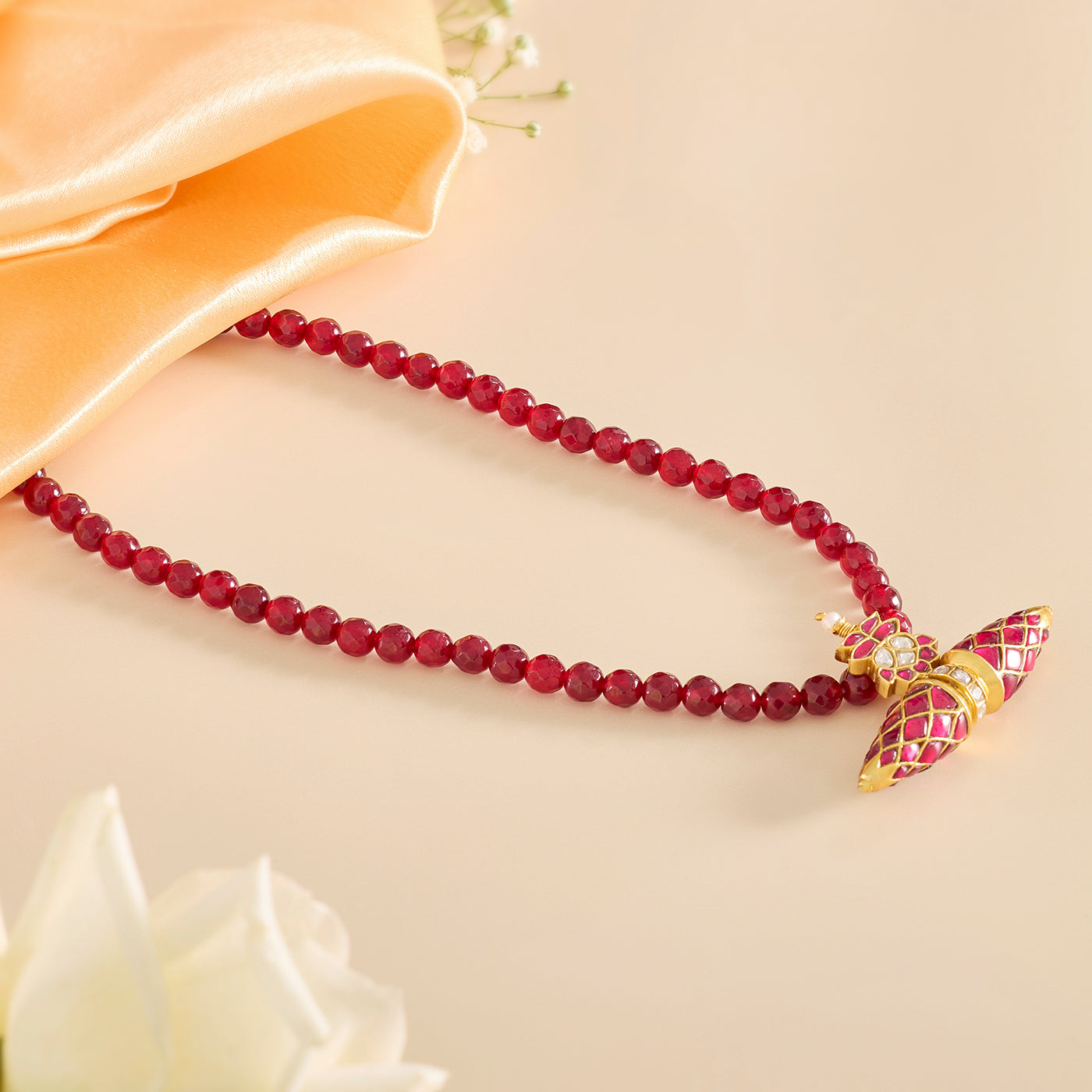 Red Beaded Kundan Pendant Necklace