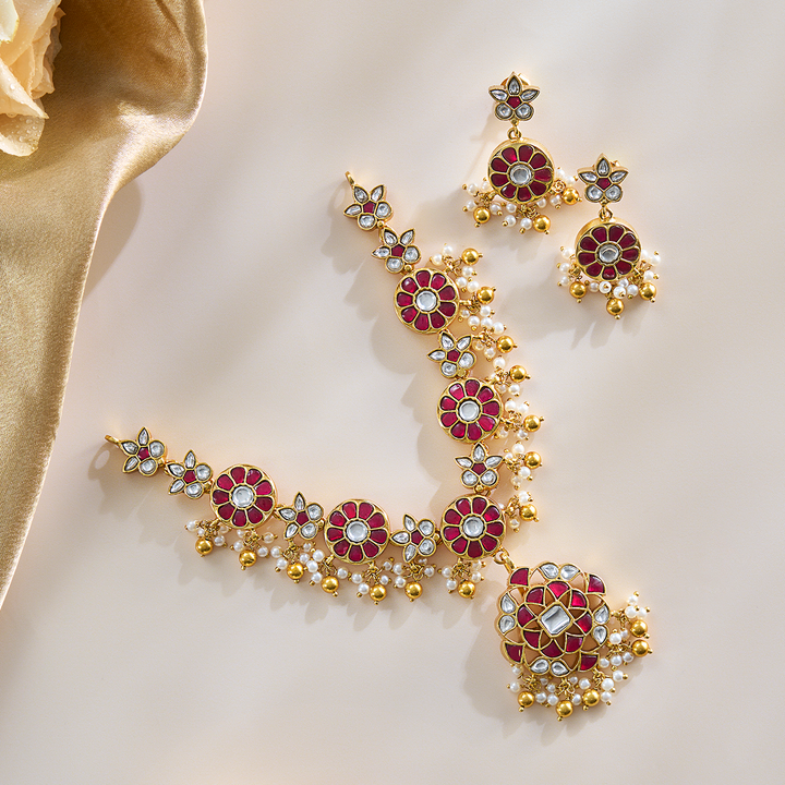 Bloom Kemp Necklace Set