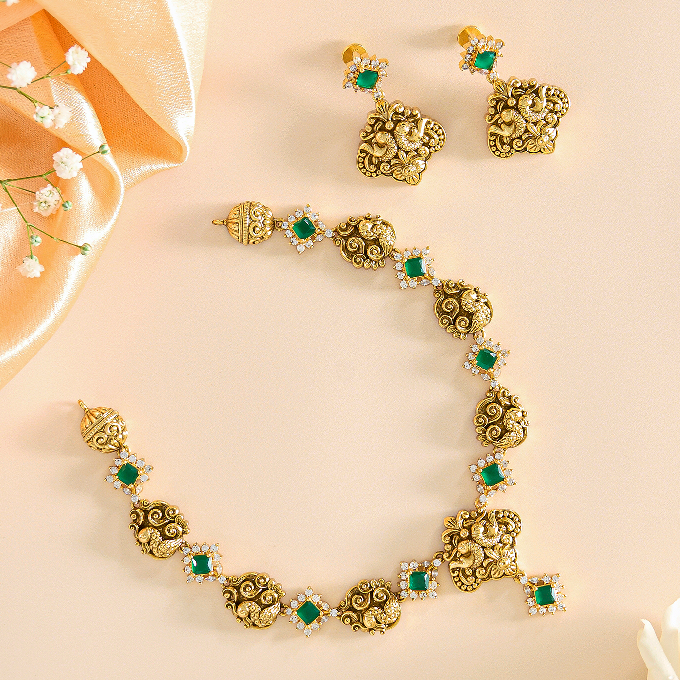 Verdant Heritage Nakas Necklace Set