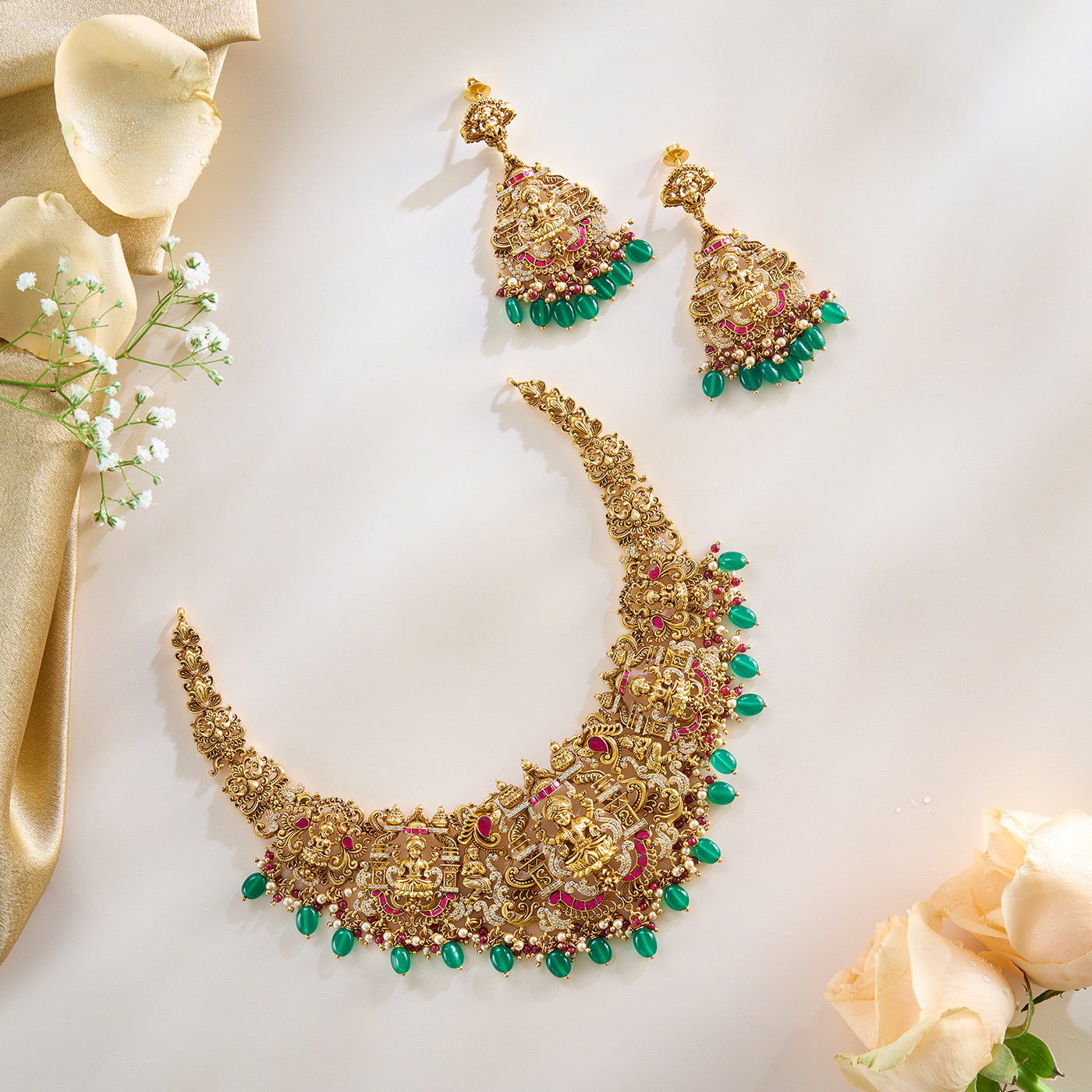 Majestic Heritage Nagas Necklace Set