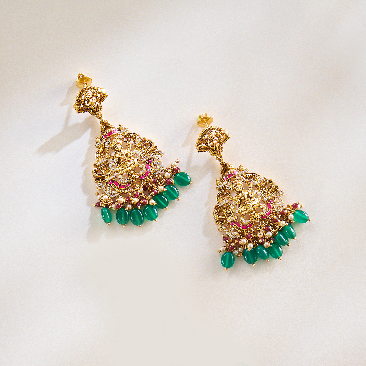 Majestic Heritage Nagas Necklace Set