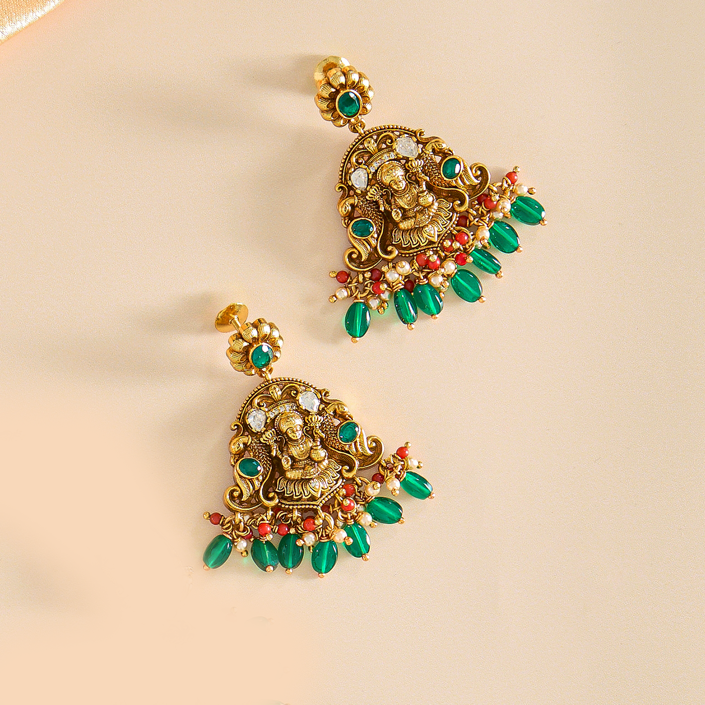 Radiance Lakshmi Necklace Set
