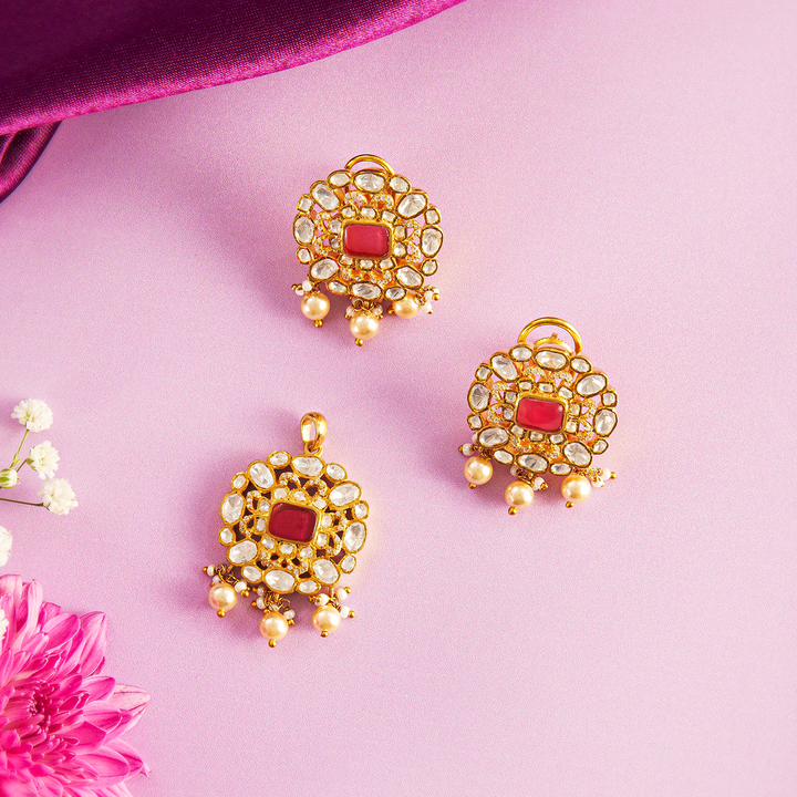 Crimson Crest Moissanite Pendant & Earrings Set
