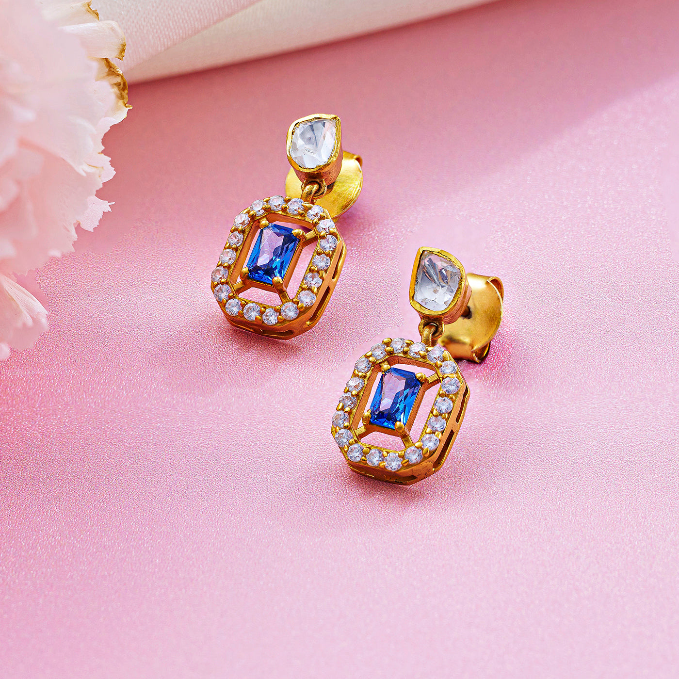 Blue and White Teardrop Necklace Set with Moissanite Accents