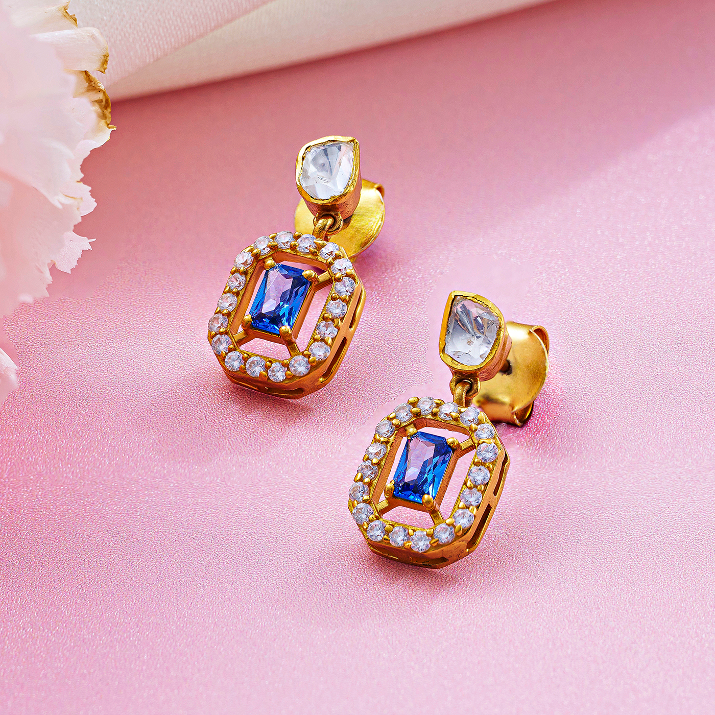 Blue and White Teardrop Necklace Set with Moissanite Accents