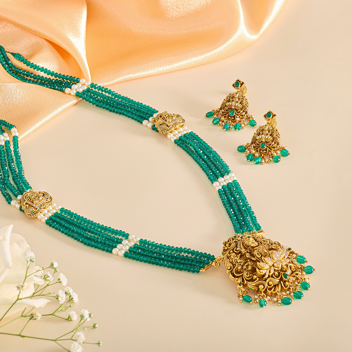 Royal Temple Jewellery Pendant Set