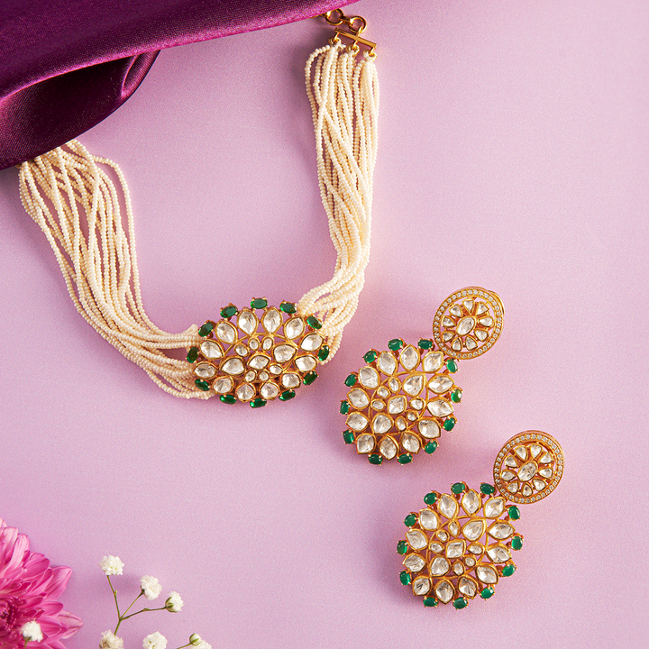 Verdant Glow Pearl Choker Necklace & Earring  Set