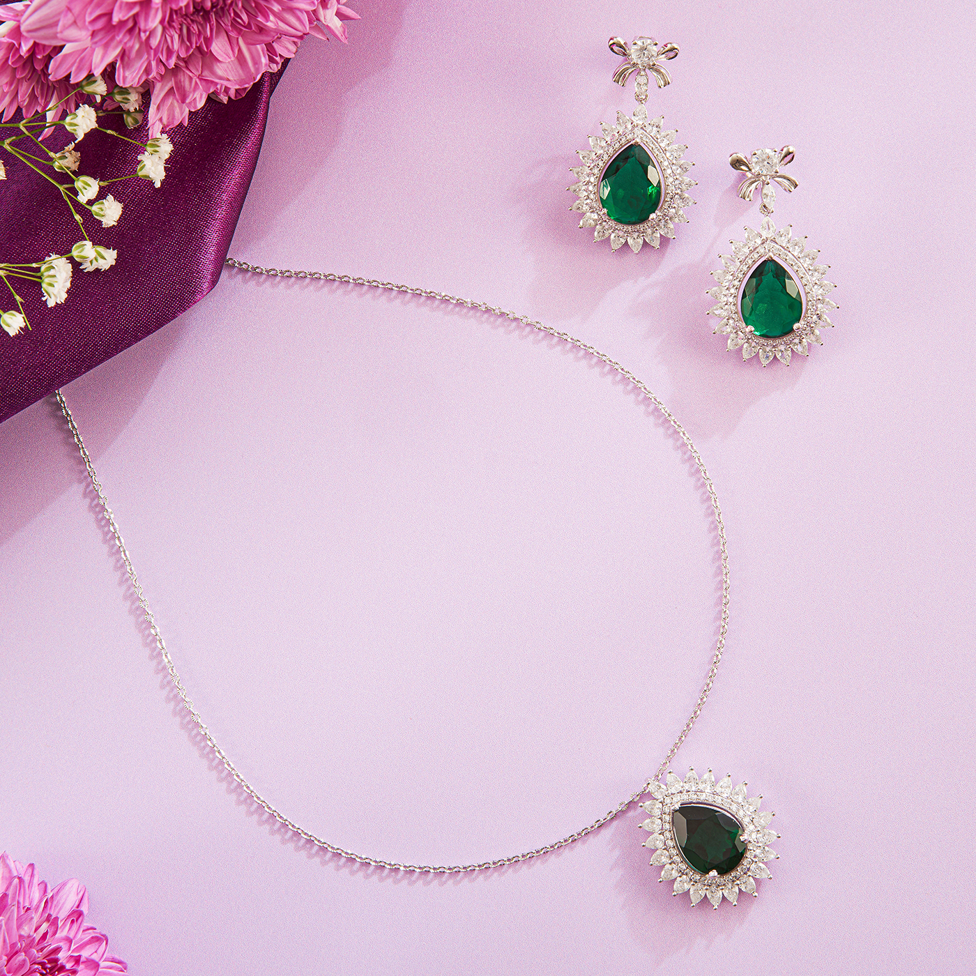 Verdant Green Teardrop Cubic Zirconia Necklace & Earring Set