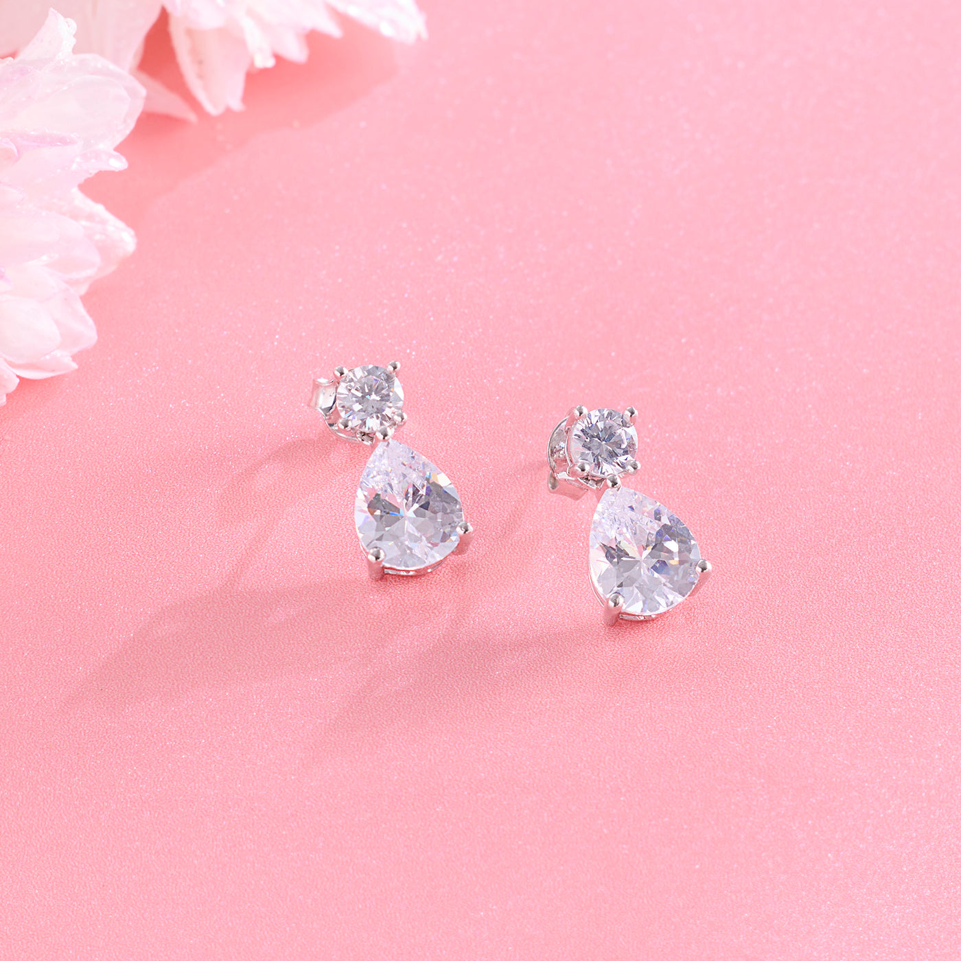 Whispers of Bloom Leaf Necklace Set