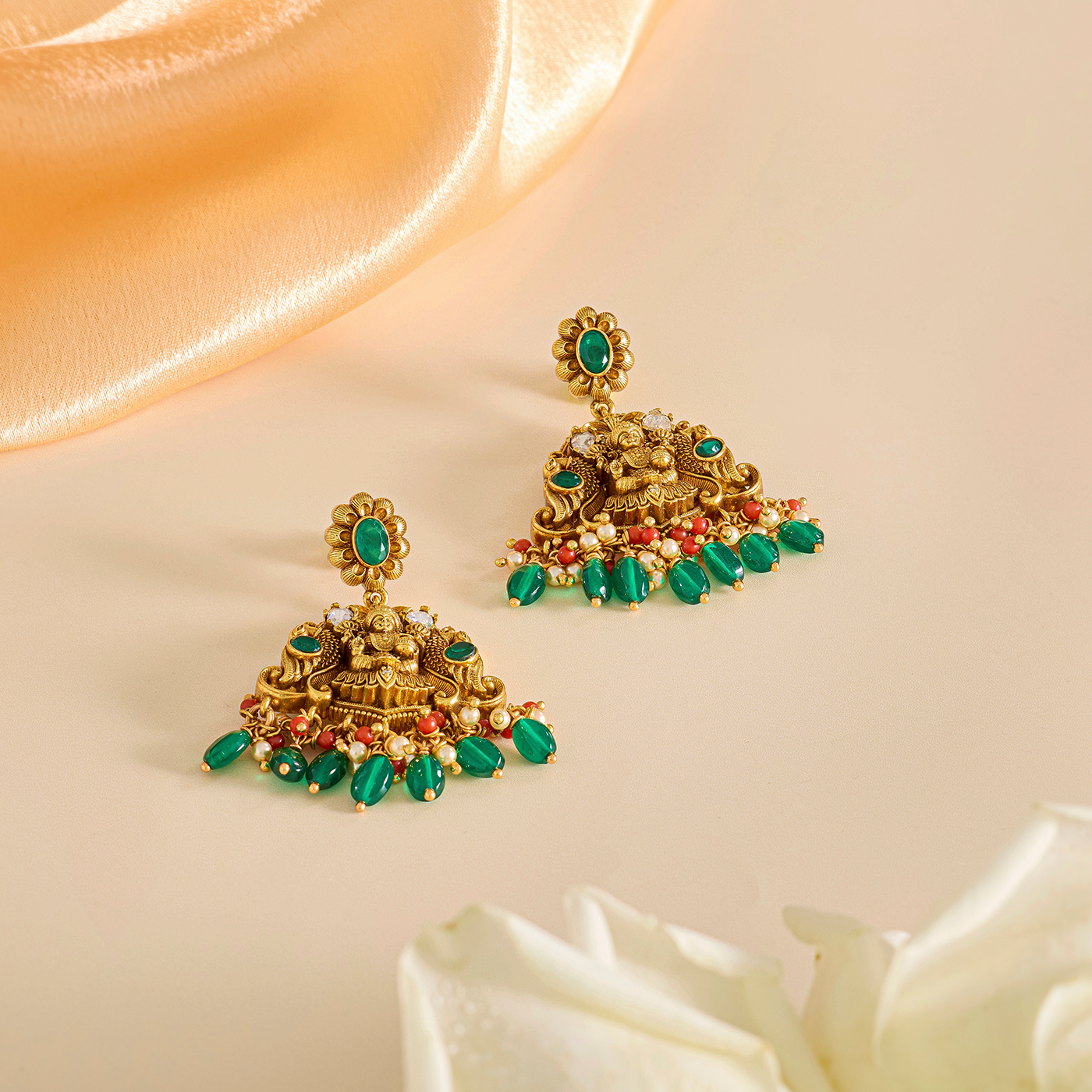 Radiance Lakshmi Necklace Set