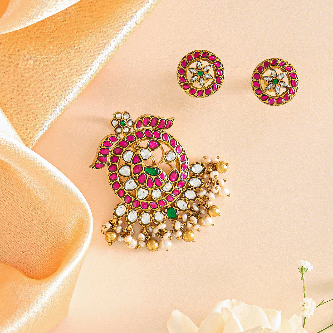 Pink Stone kundan Pendant Set with Green and White Accents