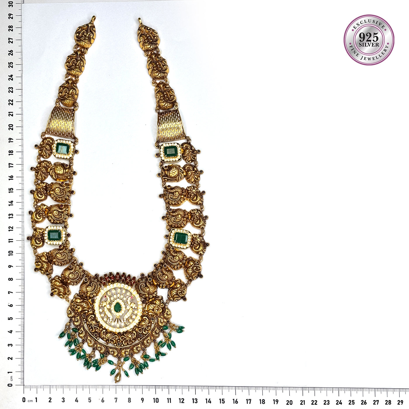 THE DYNASTY CREST SET