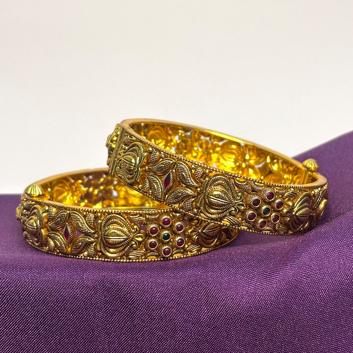 Antique Carved Motif Bangle