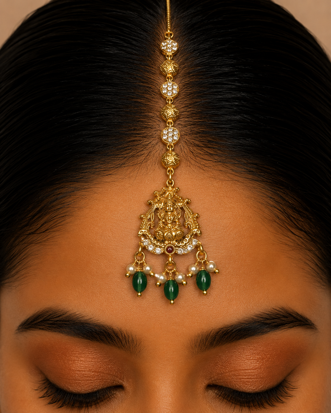 Classic lakshmi Maang Tikka