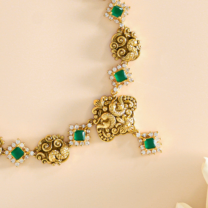 Verdant Heritage Nakas Necklace Set