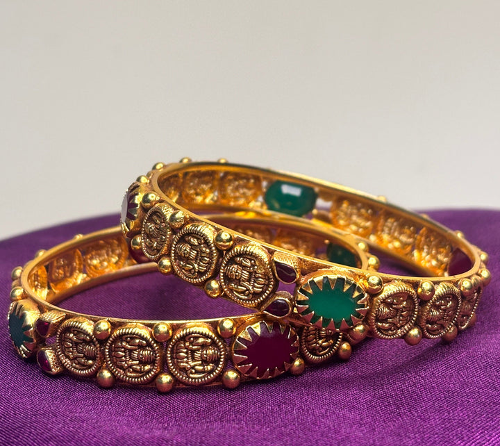 Lakshmi Ratna Chakra Bangle set