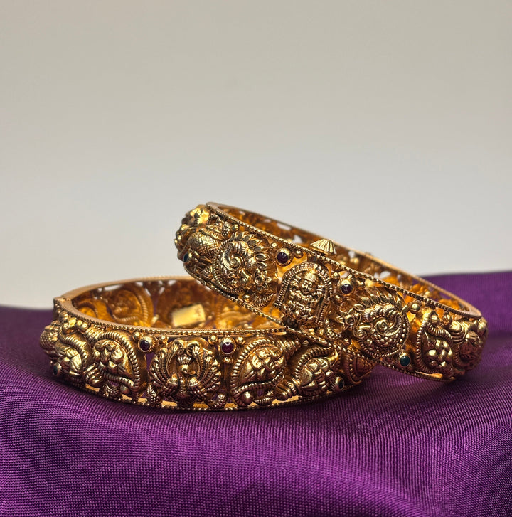 Sri Devi Mango Bangle Set