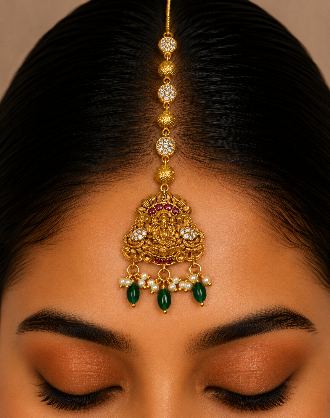 Lakshmi Vaibhav Maang Tikka