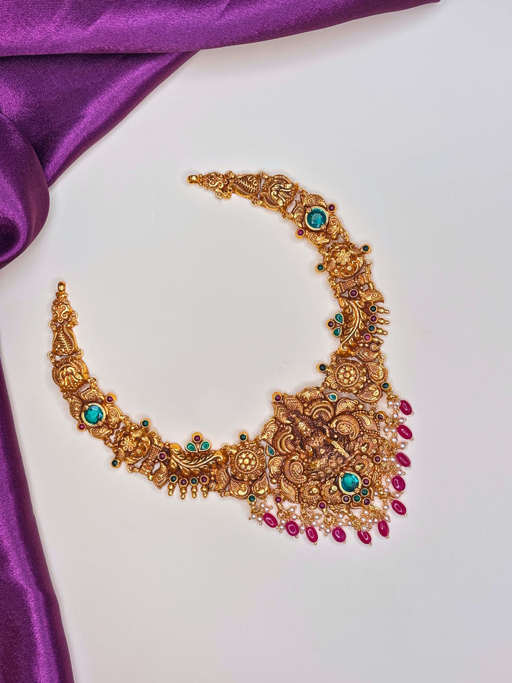 Lakshmi Prakriti Red Short Necklace