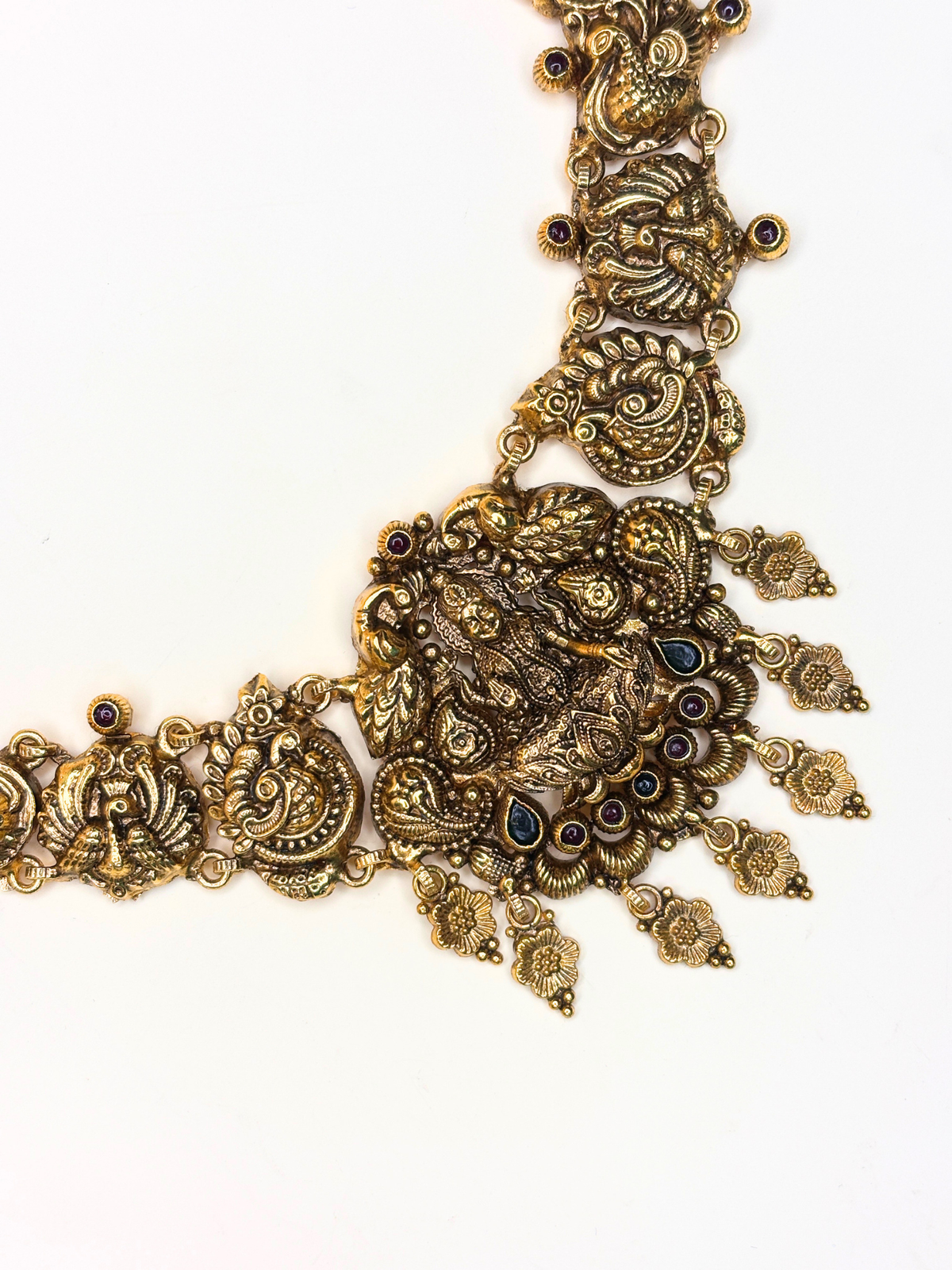 Lakshmi Kusuma Short Necklace