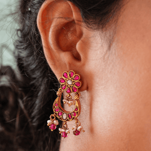 Divine 3D Kundan Lakshmi Necklace Set with Pearls and Antique Gold Finish - HS925