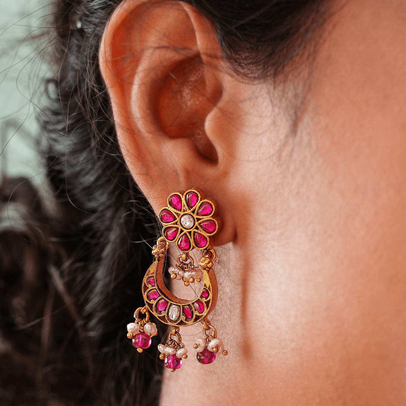 Divine 3D Kundan Lakshmi Necklace Set with Pearls and Antique Gold Finish - HS925