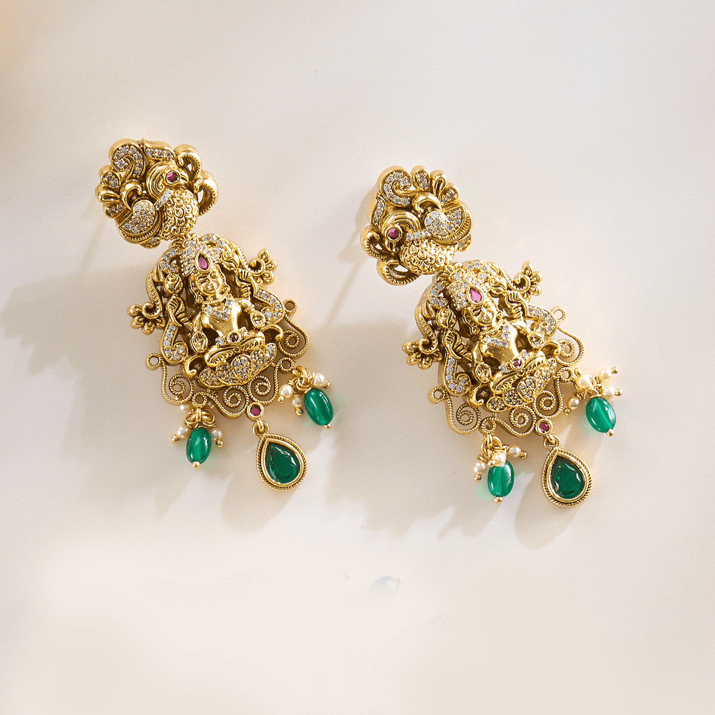 Exquisite Temple Jewellery Bridal Set - HS925