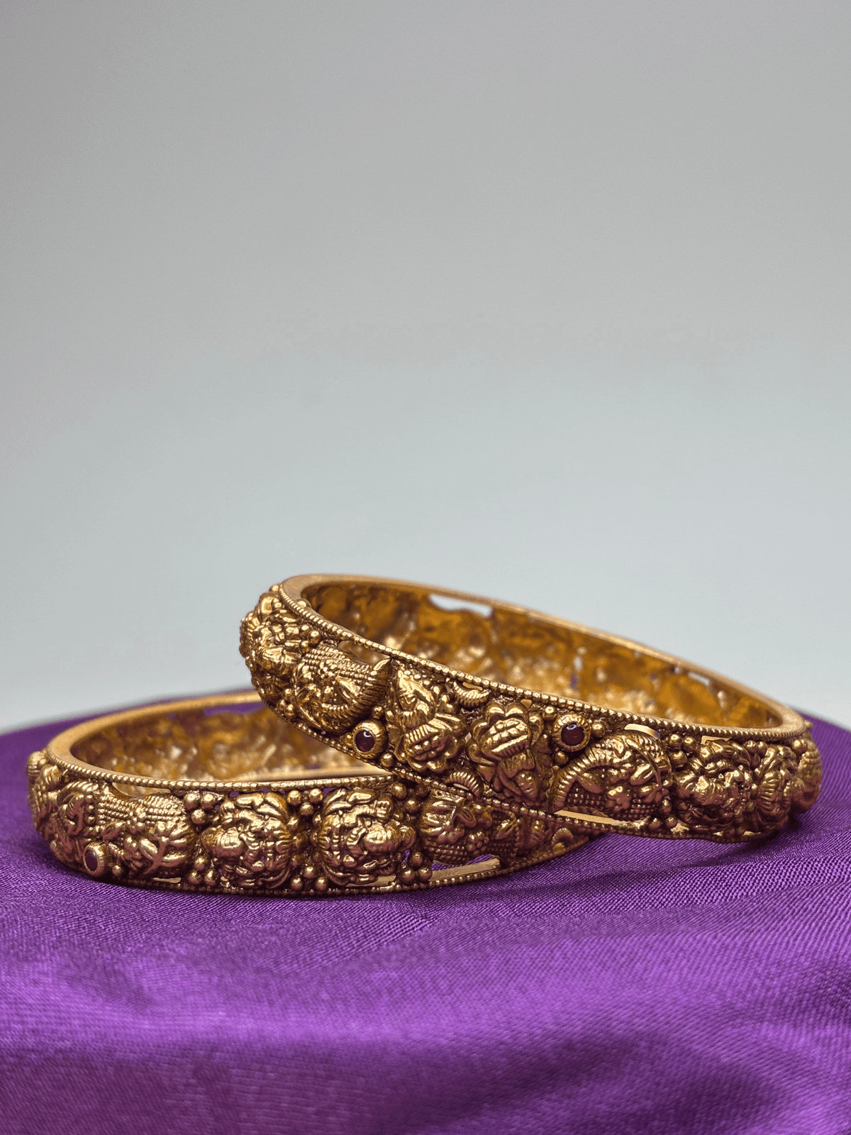 Exquisite Temple Motif Bangle Set - HS925