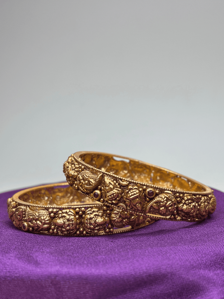 Exquisite Temple Motif Bangle Set - HS925