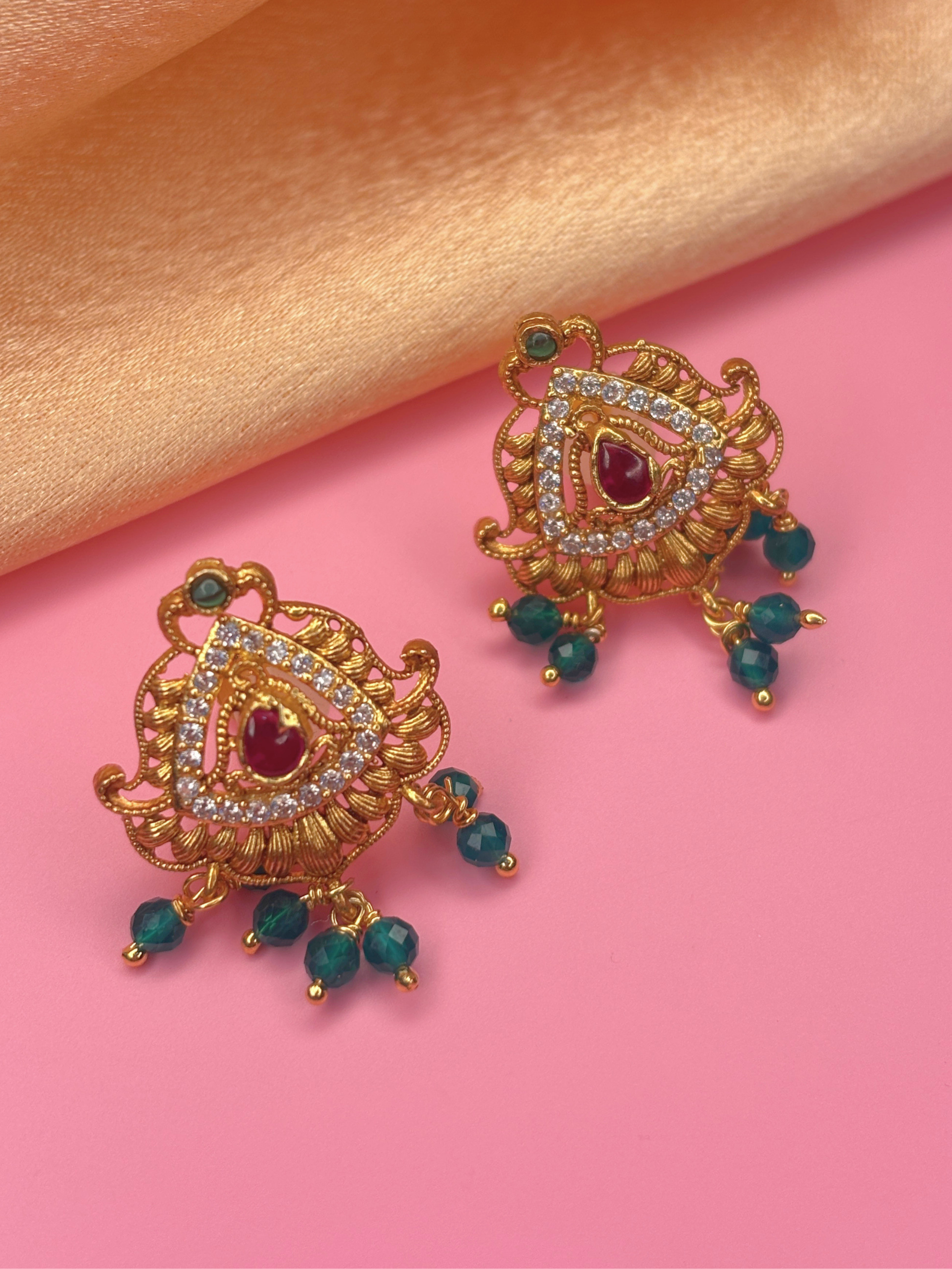 Lakshita Studs