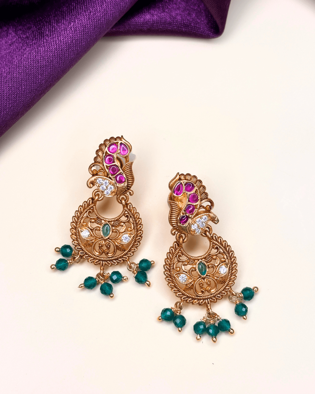 Kalyani Jhumki - HS925