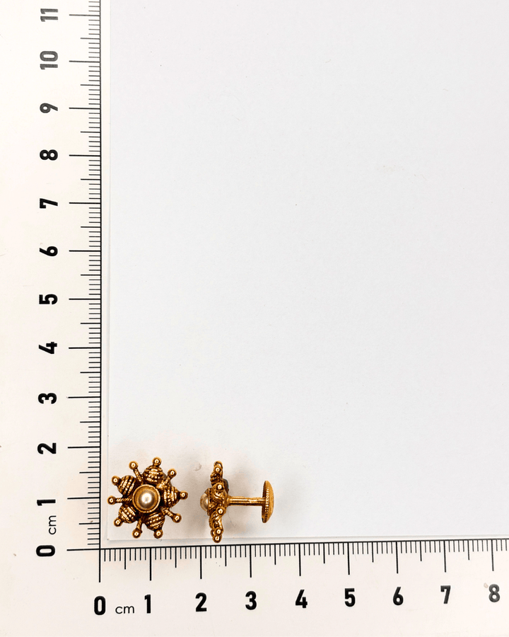 Pearl Tarini Studs - HS925