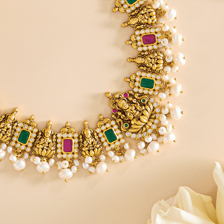 Regal Radiance Antique Pearl Necklace Set - HS925