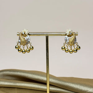 Regal Radiance Mother of Pearl Earrings - HS925