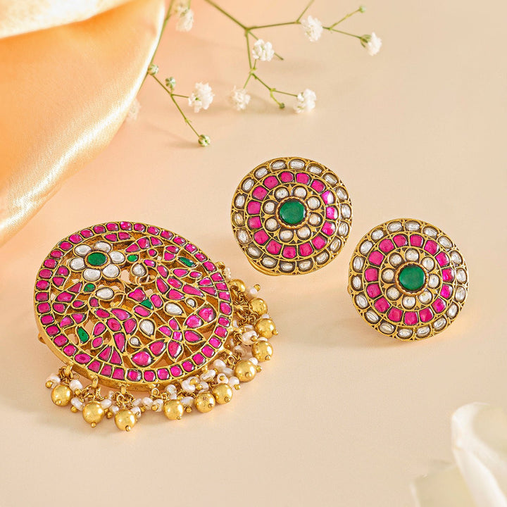 Vibrant Pink Kundan Gold Pendant Set with Green Accents - HS925